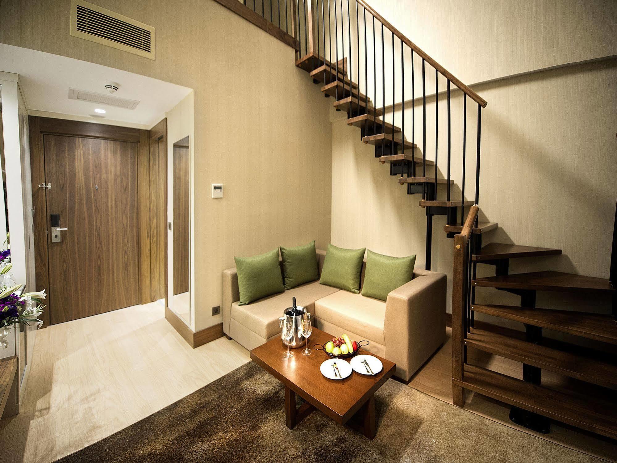 Ramada By Wyndham Istanbul Florya Hotel Exterior foto