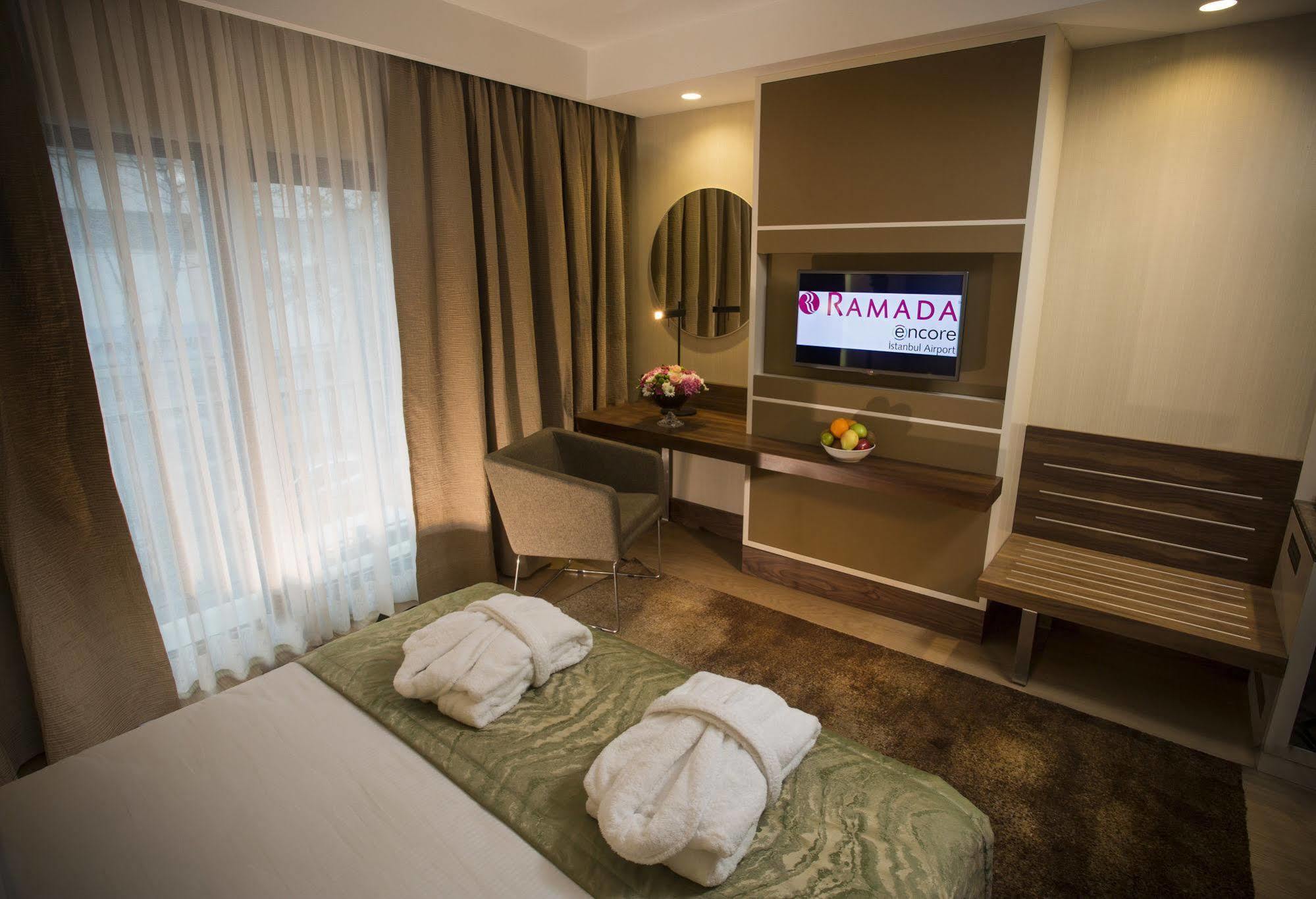 Ramada By Wyndham Istanbul Florya Hotel Exterior foto